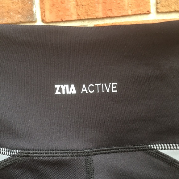 New Zyia Active Black Colorblock High-Rise Cropped Leggings size 4 - Picture 7 of 9